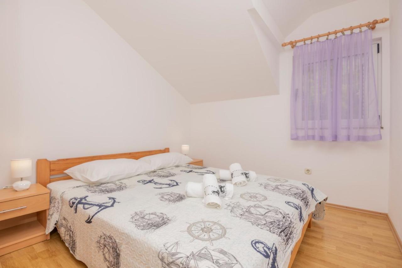 לוקבה Apartments Zdravka מראה חיצוני תמונה